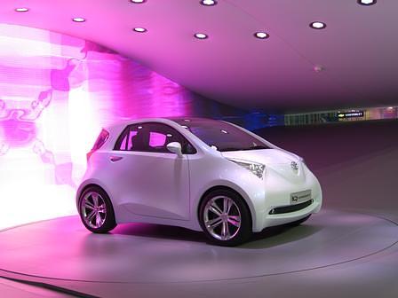 Toyota iQ