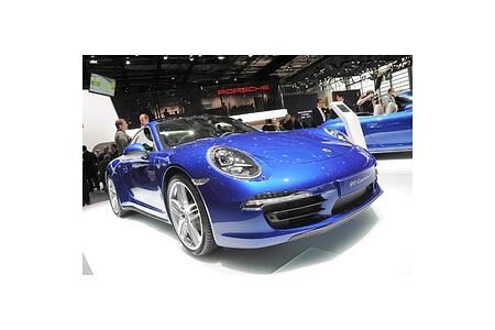 Paris 2012: Neuer 911 Carrera 4 leichter, schneller, agiler Paris 2012: Neuer 911 Carrera 4 leichter, schneller, agiler