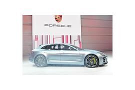 Paris 2012: Panamera Sport Turismo – Porsche blickt in die Zukunft