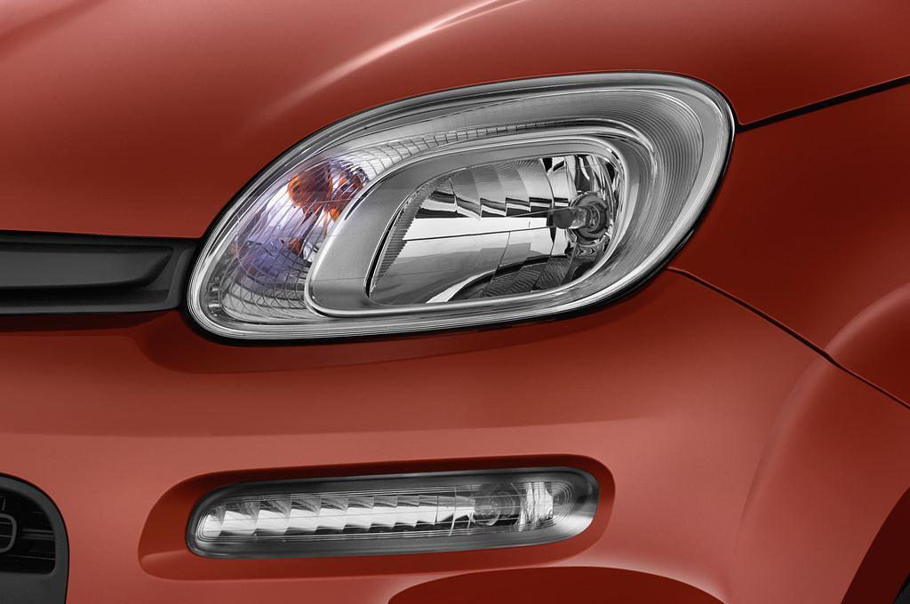 FIAT Panda (Baujahr 2012) Lounge 5 Türen Scheinwerfer