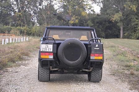 Lamborghini LM 002