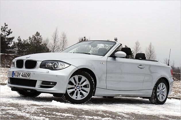16-Zoll-Leichtmetallräder gehören zur Serienausstattung des 118d Cabrios