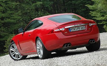 Jaguar XKR
