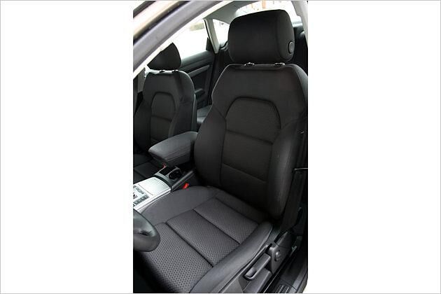 Für die Mittelarmlehne vorne verlangt Audi 165 Euro