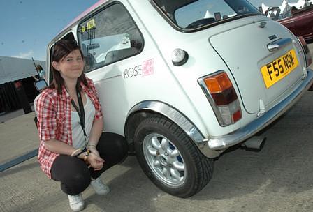 Mini: Hannah Walter