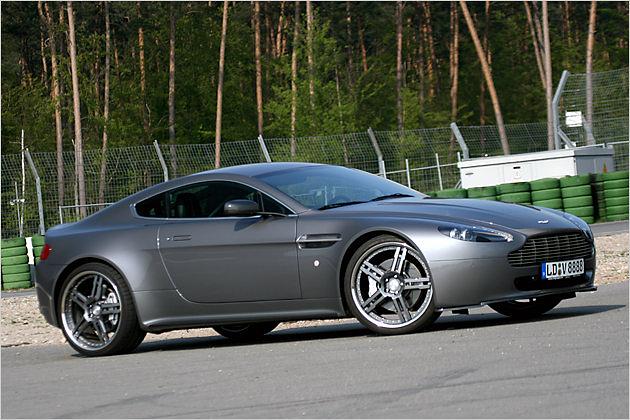 Trotz des Umbaus von Cargraphic hat der Aston Martin sein edles Äußeres behalten