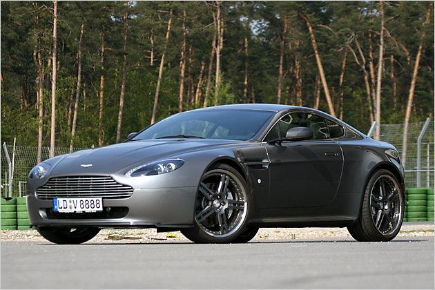 Cargraphic hat einen Aston Martin V8 Vantage getunt