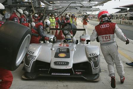 Le Mans: Fahrerwechsel bei Audi