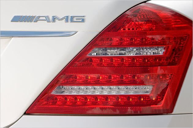 ... "AMG" verspricht zudem jede Menge sportlicher Leistung