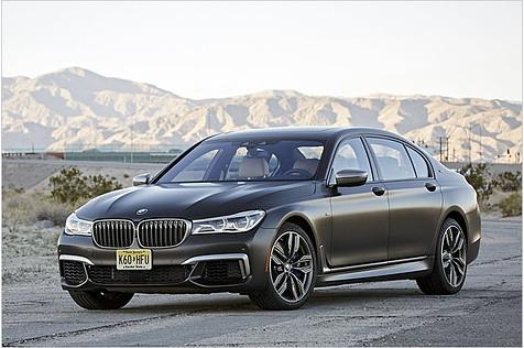 Die BMW-typische Niere ist gewaltig