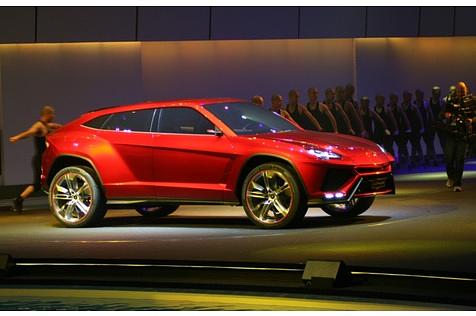 \"Der Urus wird sich nicht fahren, wie ein SUV sondern, wie ein als SUV verkleideter Supersportwagen\"