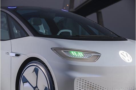 VW I.D. Prototyp - die LED-Augen kommunizieren