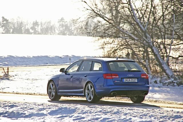 Audi RS6: Begrenzte Auflage mit unbegrenzter Beschleunigung. Bild: Matthias Knödler/SP-X