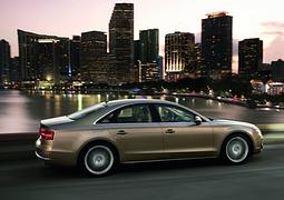 Audi A8: Mehr ist weniger (kurz)
