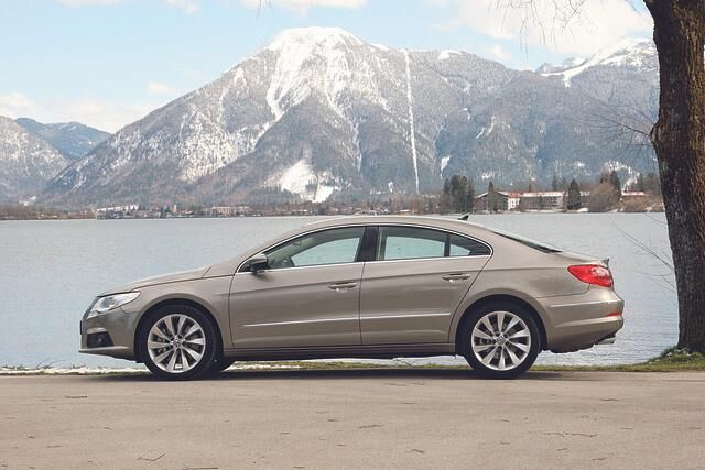 VW Passat CC jetzt als Fünfsitzer