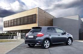 Toyota Auris: Detailarbeit (Vorbericht)