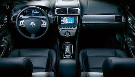 Jaguar XKR