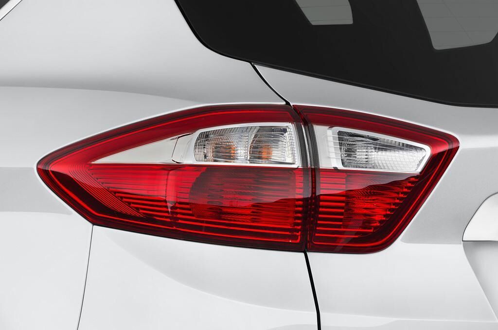 Ford C-Max (Baujahr 2012) Titanium 5 Türen Rücklicht