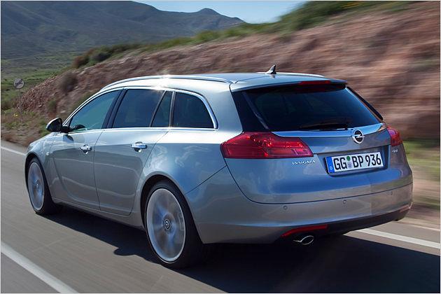Die Preise für den Insignia Sports Tourer starten bei 23.990 Euro