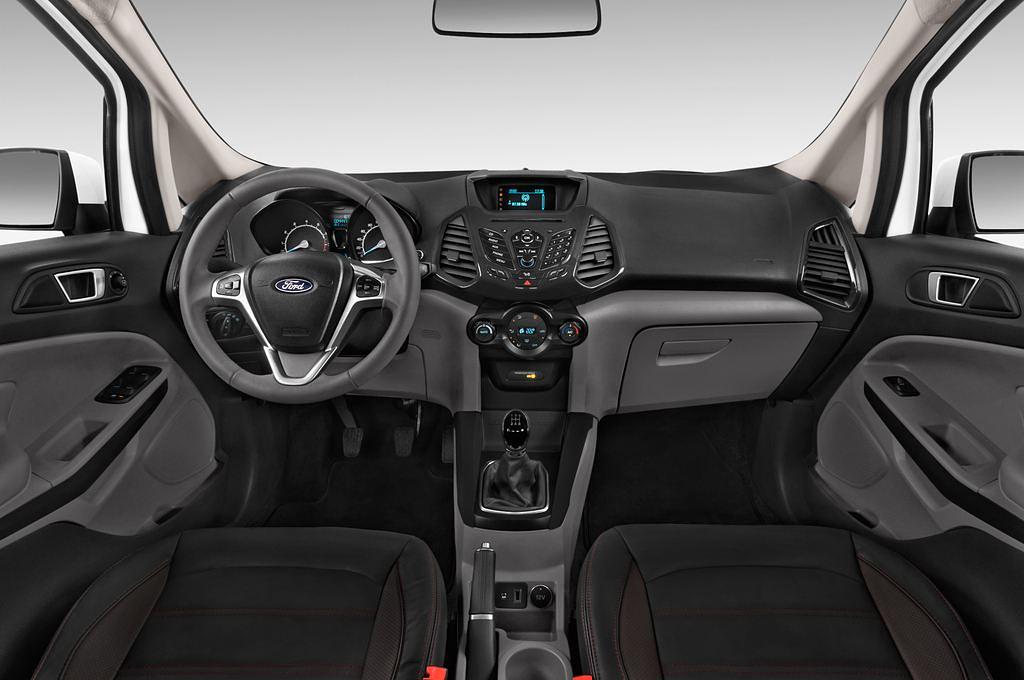 Ford Ecosport (Baujahr 2015) Titanium 5 Türen Cockpit und Innenraum