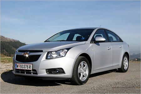 Denn sie hassen teuer: Chevrolet Cruze mit 1,6-Liter-Motor im Test Denn sie hassen teuer: Chevrolet Cruze mit 1,6-Liter-Motor im Test