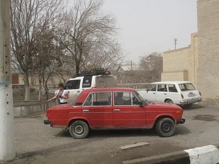 Mit dem Land Rover Discovery unterwegs auf der Seidenstraße - in Usbekistan
