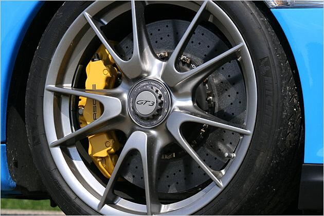 Der Zentralverschluss ist aus dem Rennsport übernommen worden