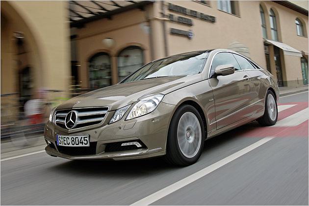 Der E 350 CDI ist ab 48.671 Euro zu haben