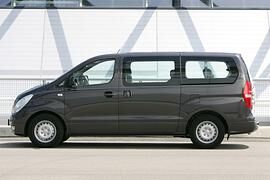 Hyundai: H-1 Travel mit neuer Basisversion