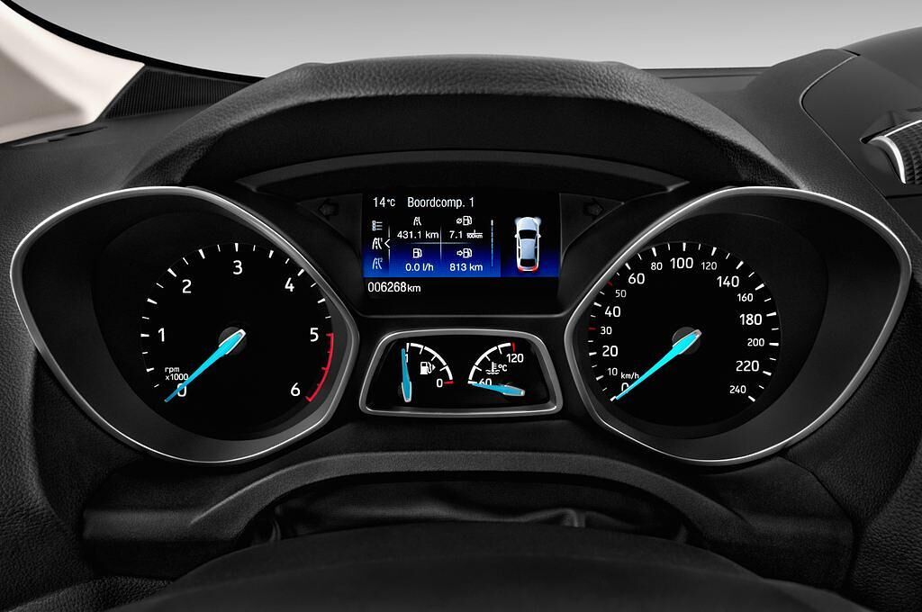 Ford Grand C-Max (Baujahr 2015) Titanium 5 Türen Tacho und Fahrerinstrumente