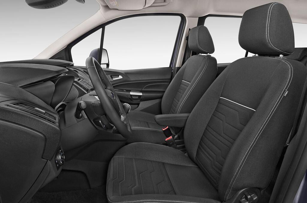 Ford Grand Tourneo Connect (Baujahr 2015) Titanium 5 Türen Vordersitze