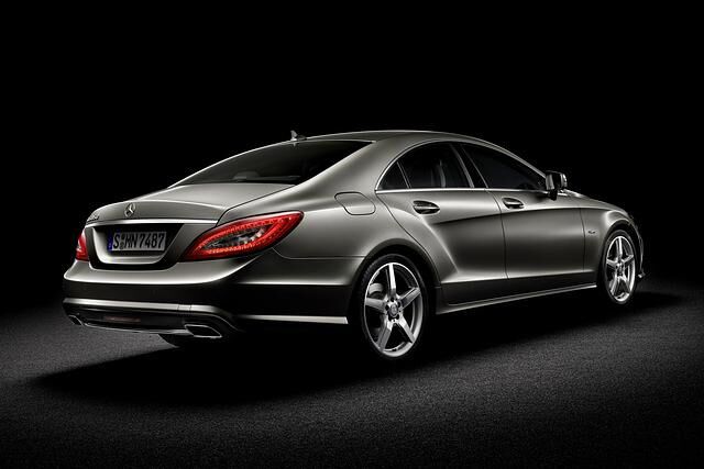 Fließende Formen und eine muskulöse Heckpartie zeichnen den CLS aus