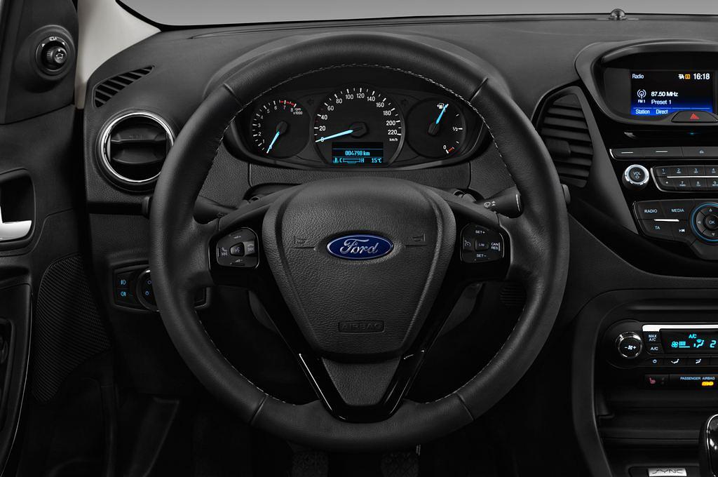 Ford Ka+ (Baujahr 2017) Cool & Sound 5 Türen Lenkrad