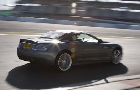 Aston Martin DBS Volante - Große Gefühle