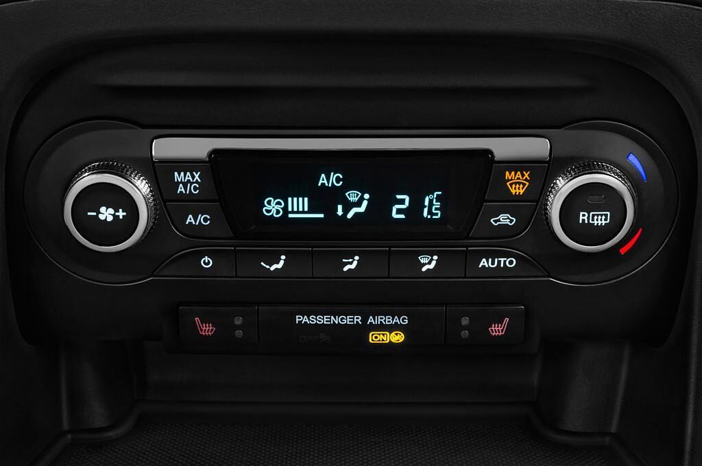 Ford Ka+ (Baujahr 2017) Cool & Sound 5 Türen Temperatur und Klimaanlage