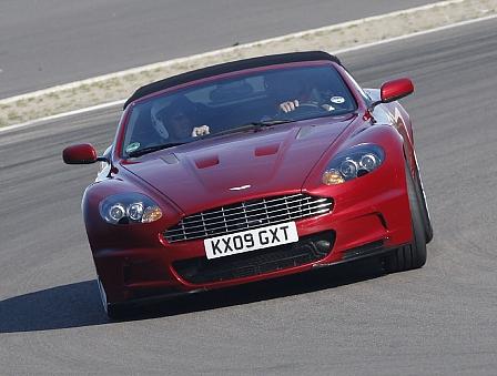 Aston Martin DBS Volante - Große Gefühle