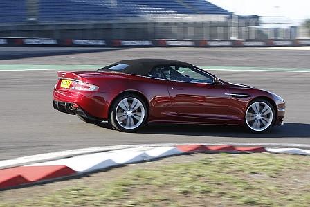 Aston Martin DBS Volante - Große Gefühle
