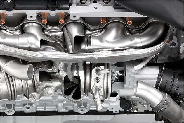 Ein Unterschied zum bekannten, ebenfalls 306 PS starken Aggregat ist der Twin-Scroll-Turbo