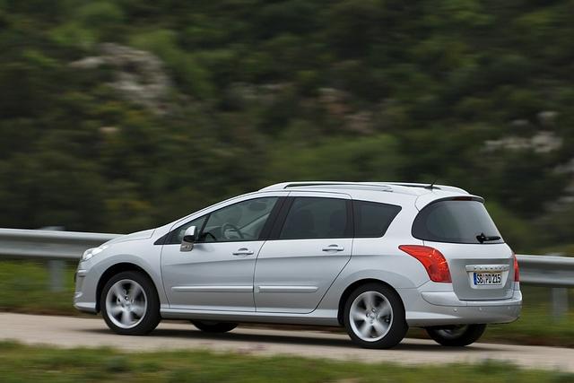 Der Peugeot 308 SW hat bis zu sieben Plätze
