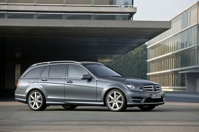 Das AMG-Paket - hier am T-Modell - sorgt für sportlichen Auftritt