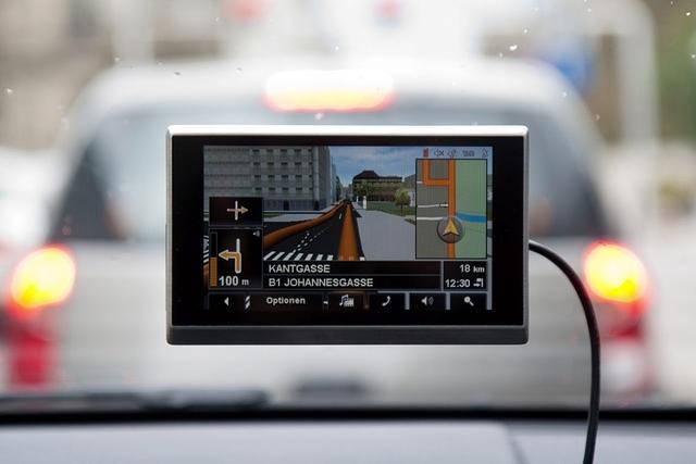 Mein Auto versteht mich - ADAC Navigation