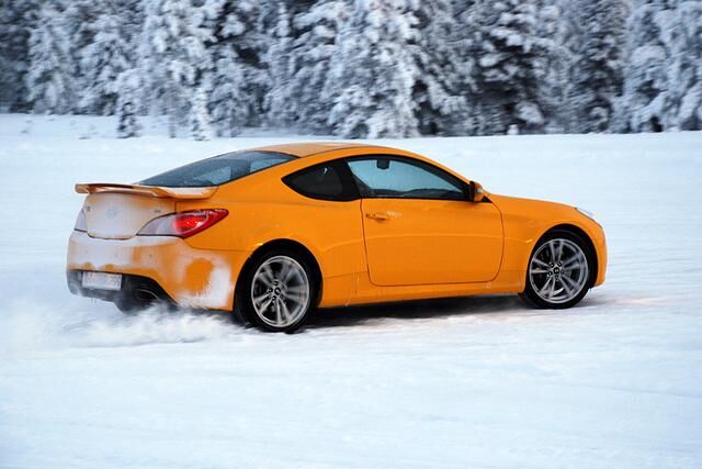 Im leichten Drift: Das Genesis Coupé