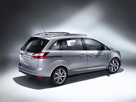 Ford C-MAX auf der IAA - Max und Max