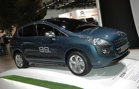 Dieselhybrid: Peugeot 3008 Hybrid4