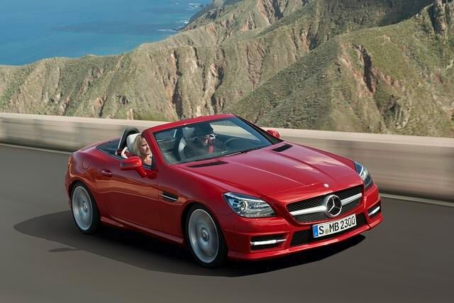 Der Roadster hat sparsamere Motoren bekommen