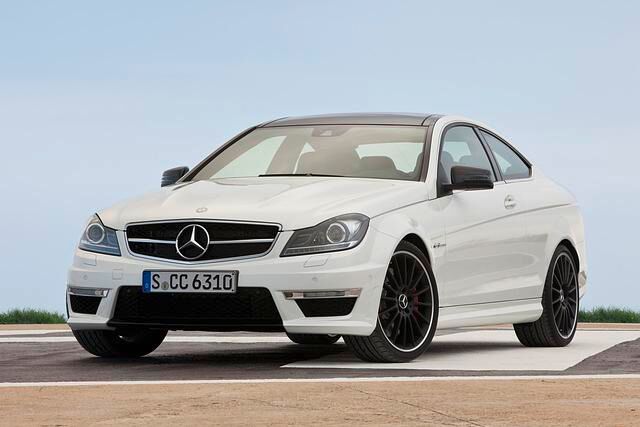 Motorhaube und Front sind be den AMG-Modellen verändert