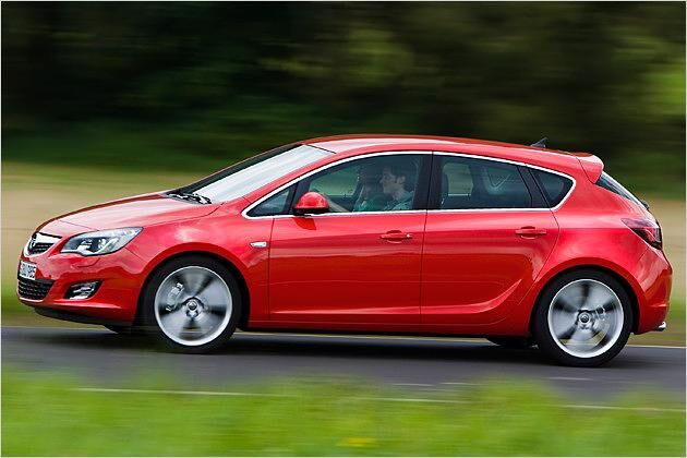 Mit 4,42 Meter ist das Auto nun über 20 Zentimeter länger als der VW Golf