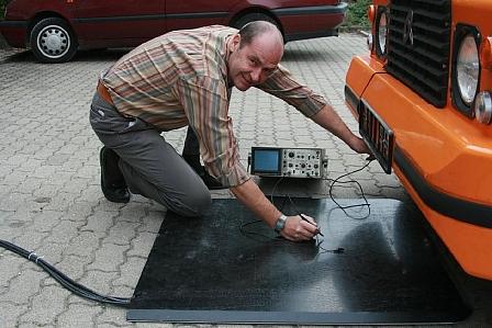 Ladetechnik für E-Autos - Heißes Pflaster in der City