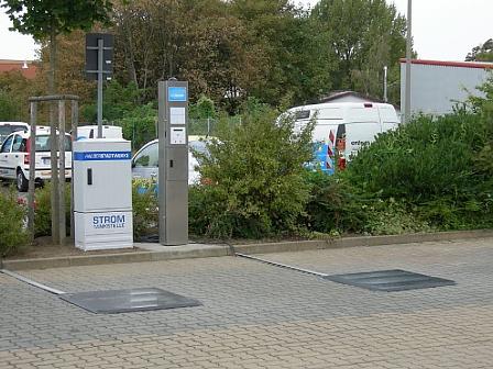 Ladetechnik für E-Autos - Heißes Pflaster in der City