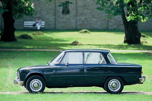 Auch die Giulia soll wieder aufgelegt werden - als Nachfolger des Alfa 159